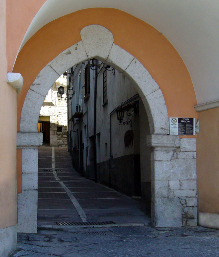 Porta%20Santa%20Cristina%20(Mancina)